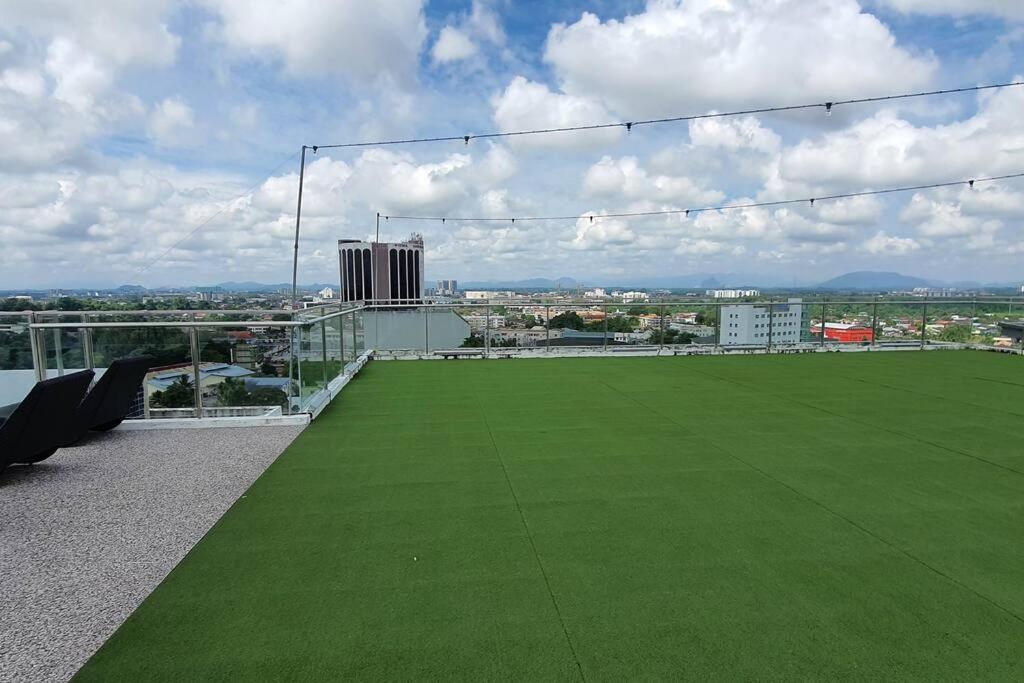Kozi Square New Sgh Cozy Home 7A Kuching Exterior foto
